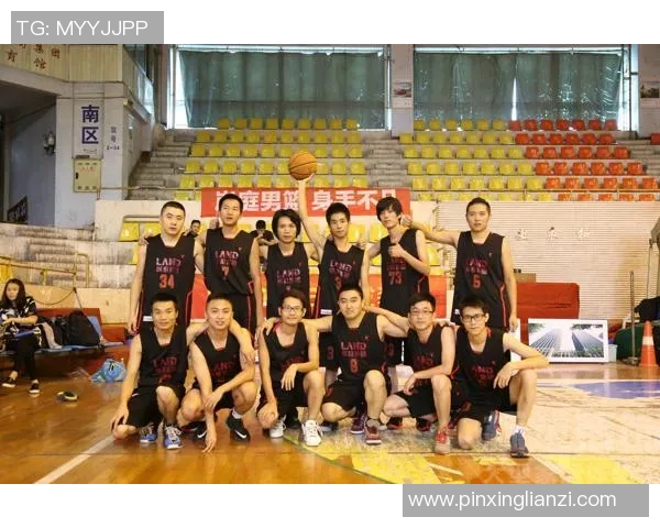 赛后分析：广州篮球队与北京篮球队的团队协作表现及其影响因素探讨