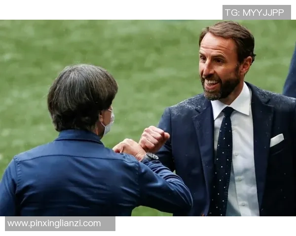 足球明星西装风采大赏展现绅士魅力与运动激情的完美结合 足球明星西装风采大赏展现绅士魅力与运动激情的完美结合